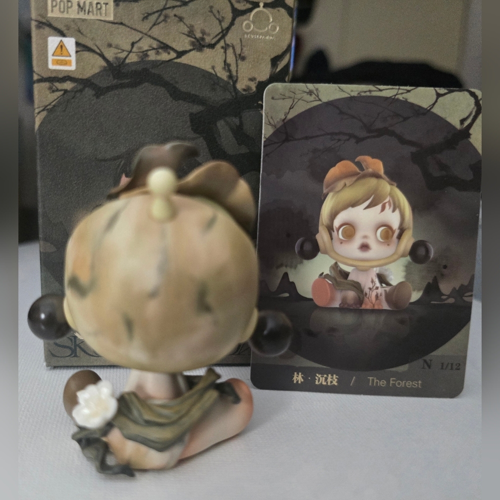 Skullpanda Ink Plum Blossom Series Figures  "The Forest" - Picture 3 of 9